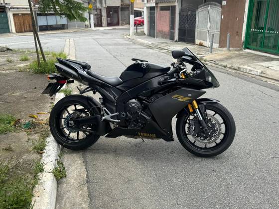 YAMAHA YZF R1 YAMAHA YZF R1